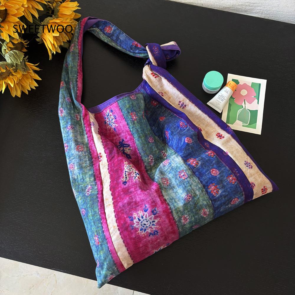 Ethnic Fashion Way - กระเป๋าผ้าฝ้ายลายแพทช์เวิร์คสีม่วงลายทางสไตล์ชาติพันธุ์ สายสะพายปรับได้แบบผูกปม ใช้งานได้สองแบบ ความจุขนาดใหญ่ กระเป๋าผู้หญิงสไตล์โบโฮ