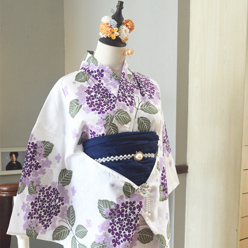 ชุดคลุมอาบน้ำยูกาตะแบบดั้งเดิม - Ethnic Wear บทวิจารณ์และราคา