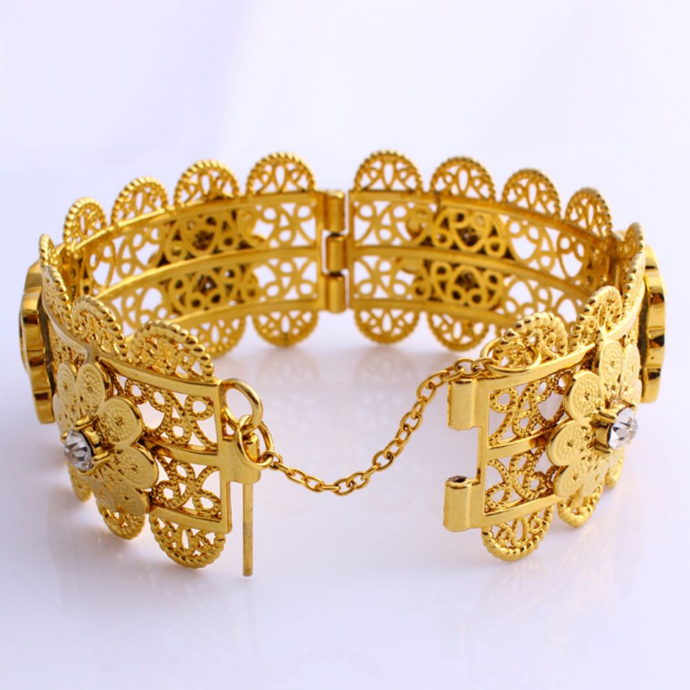 ผู้หญิงหรูหรากําไลข้อมือขนาดให - Ethnic Fashion Dubai บทวิจารณ์และราคา